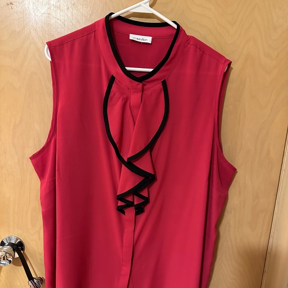 Sleeveless Blouse - Pink - Picture 1 of 3